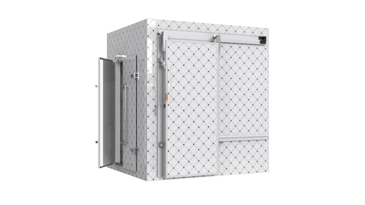 Industrial cold room with insulated panels – Interior access